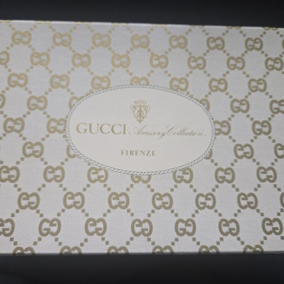 Gucci Vintage EUC Pouch Bag - Picture 11 of 16
